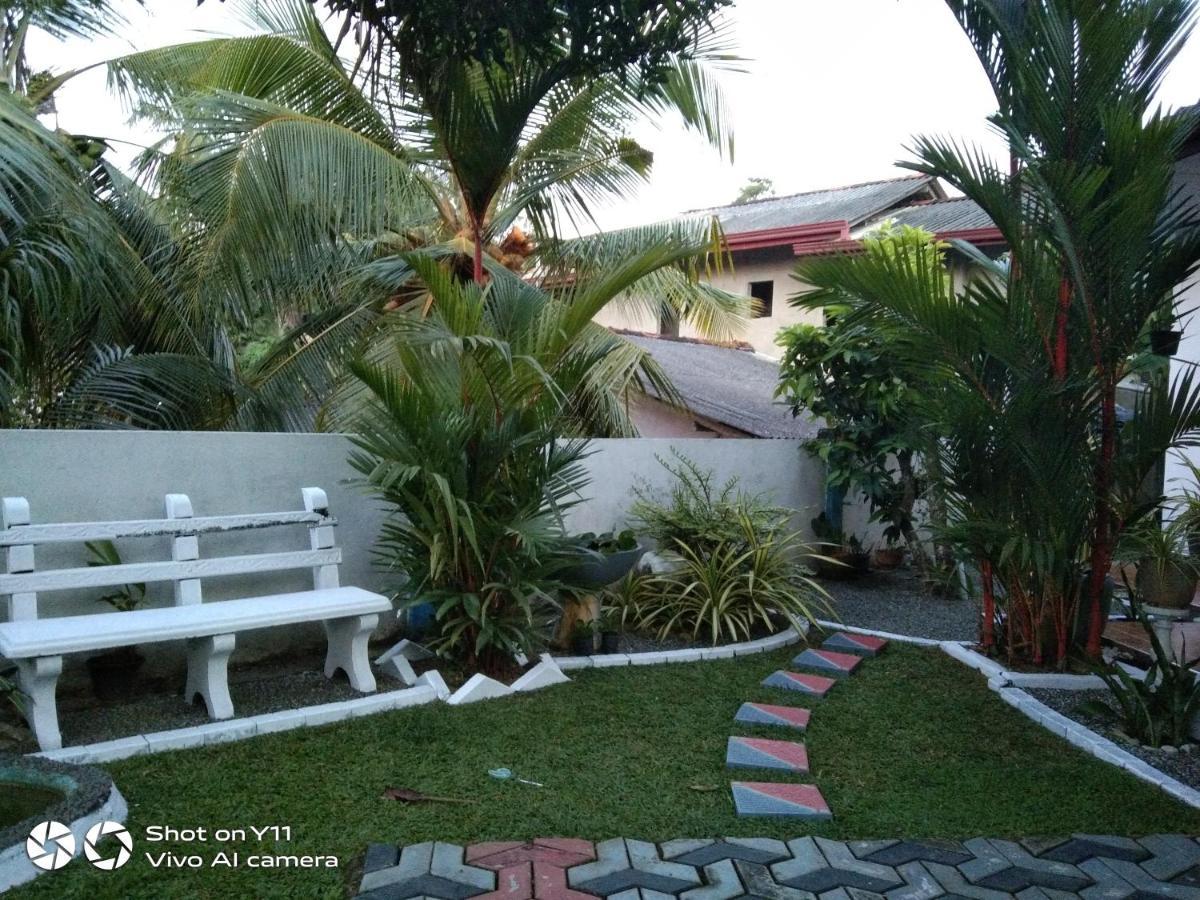 Bell 412 Villa Weligama Luaran gambar
