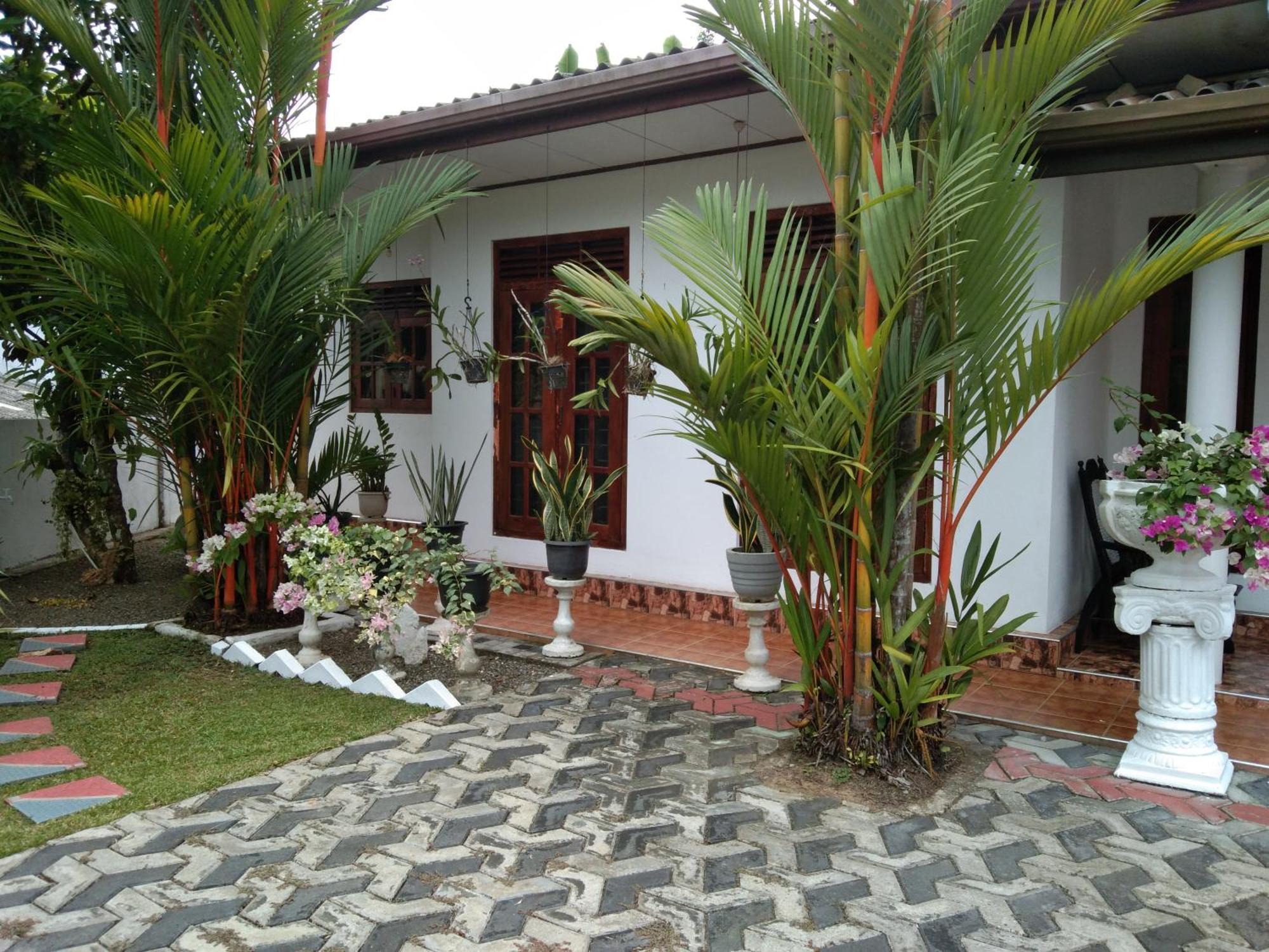 Bell 412 Villa Weligama Luaran gambar